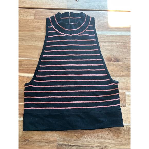 Victoria's Secret Halter Crop Top High Neck With Hook And Eye Closure Size Small - Picture 2 of 5